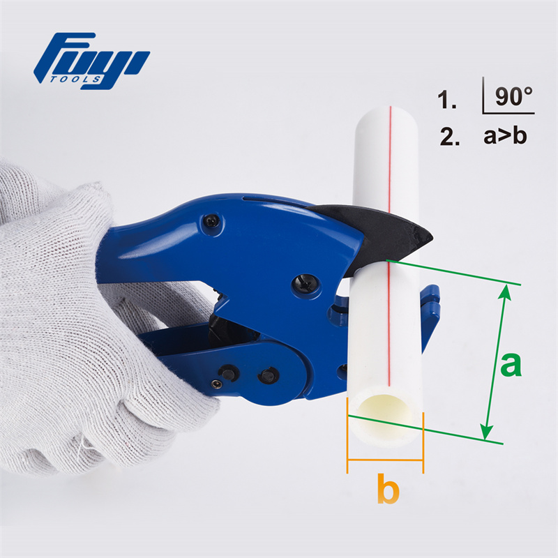 FYC-105 Gravis Officium Plastic Pipe Cutter Plumbing Tool