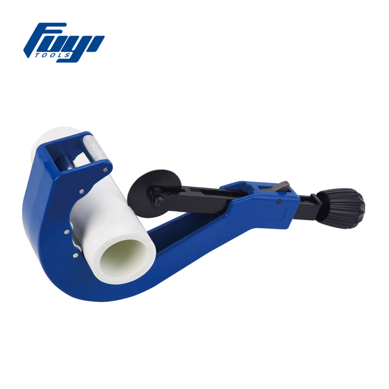 FYC-200 Novifacta Plastic Pipe Cutter cum acuta lamina